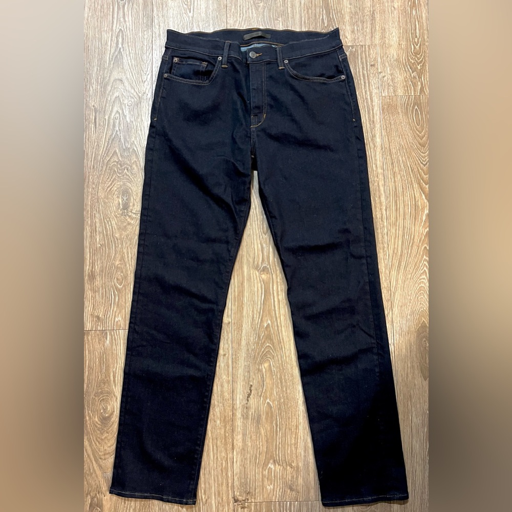 Joe’s Men’s Jeans -Brixton Straight and Narrow Size 33 x 32